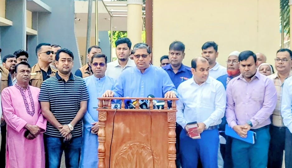 ধর্ম-বর্ণ নির্বিশেষে সব জনগোষ্ঠীকে নিয়ে বিএনপি রাজনীতি করে: মীর শাহে আলম