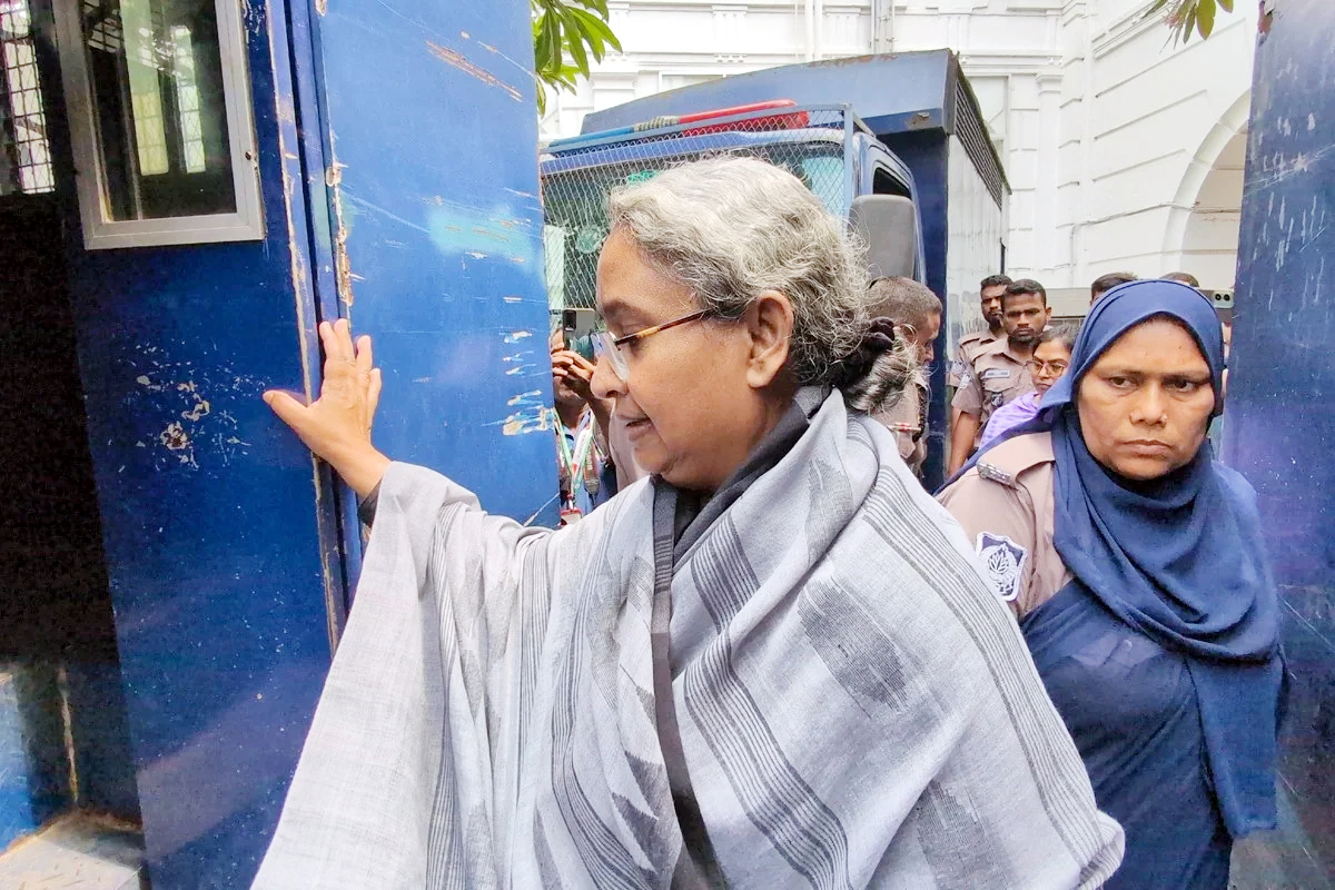 অটোরিকশাচালক হত্যার রিমান্ড শেষে কারাগারে দীপু মনি