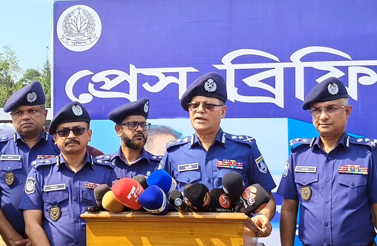 পুলিশকে শক্তিশালী না করলে স্বাভাবিক চলাফেরা সম্ভব নয় : আইজিপি