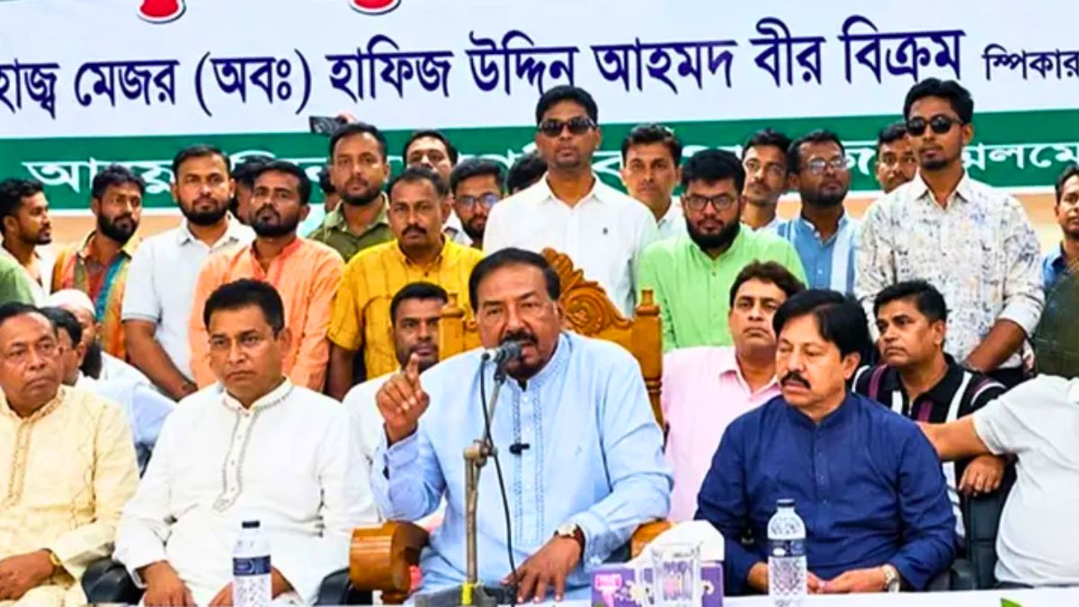 বিশ্বের সেরা অভিনেত্রী ছিলেন শেখ হাসিনা : স্পিকার