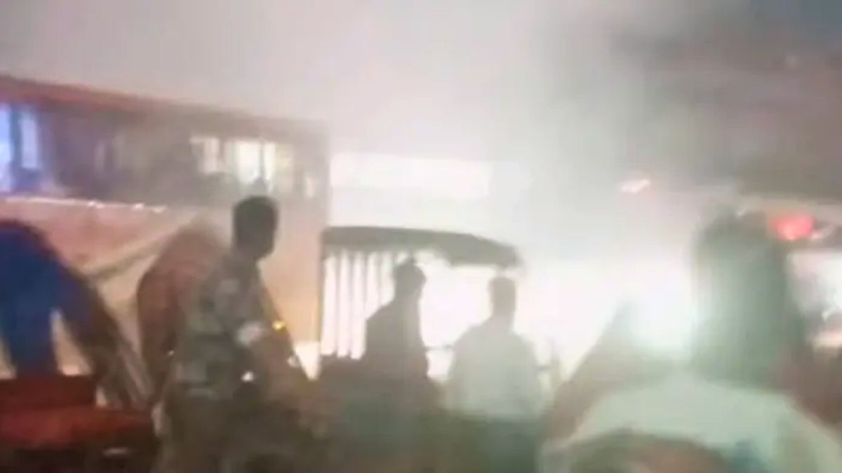 মুহুর্মুহু ককটেল বিস্ফোরণে রাজধানীতে আতঙ্ক