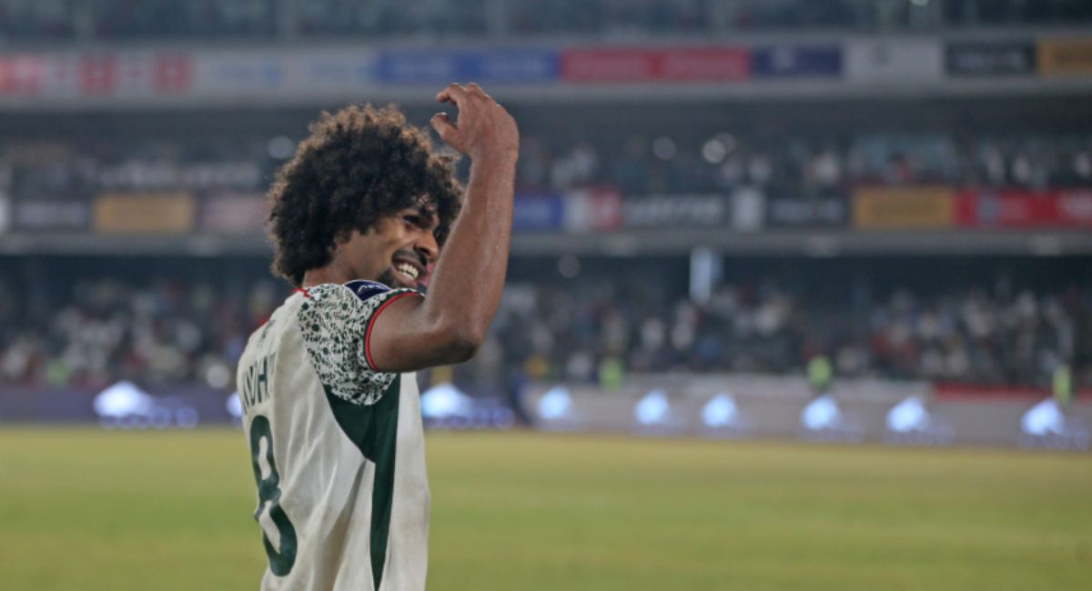 ‘হামজাকে দেখে শেখো,’ ডুলির ড্রেসিংরুম বার্তা
